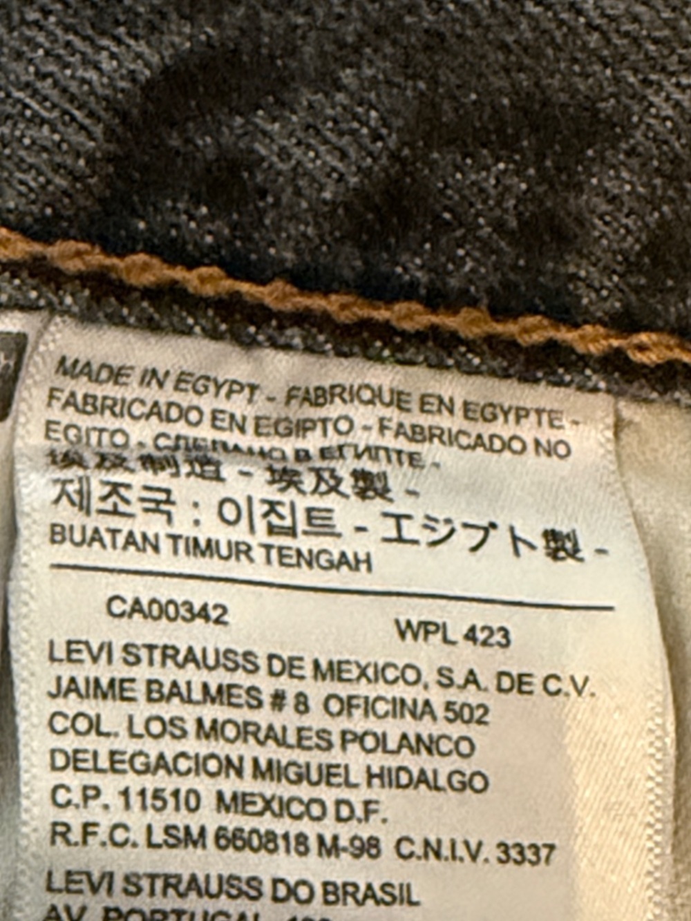 LEVI’S Men's 501 Straight Leg Button-Fly Jeans 38x34 - Picture 7 of 9